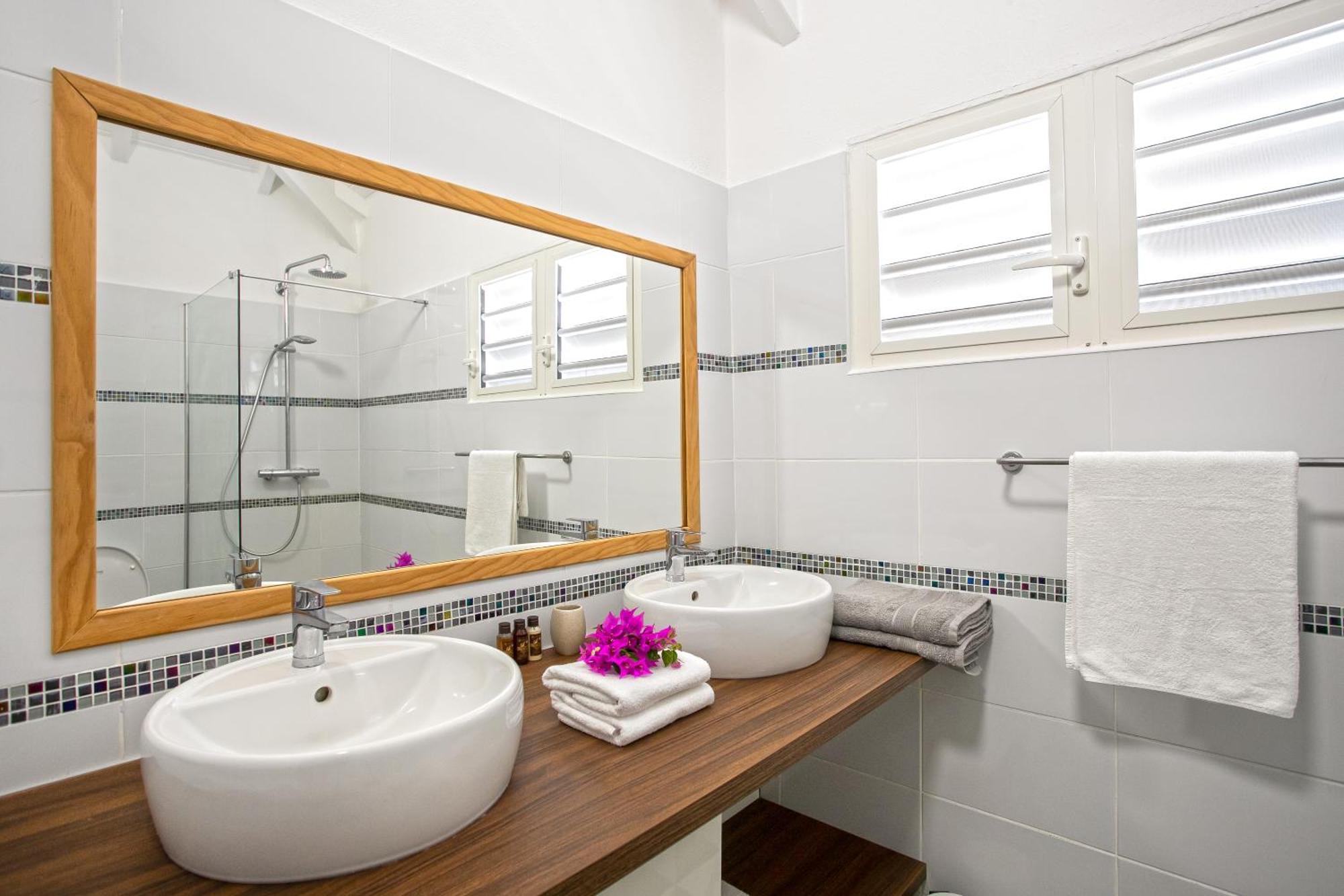 Cul de Sac Beautiful Suite S12 With Pool And Sea View מראה חיצוני תמונה